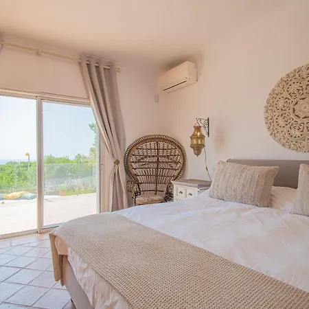Villa The One Ocean Front - Elegant 3-bedroom Carvoeiro (Lagoa)