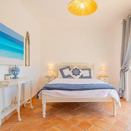 The One Ocean Front - Elegant 3-bedroom ヴィラ カルヴォエイロ