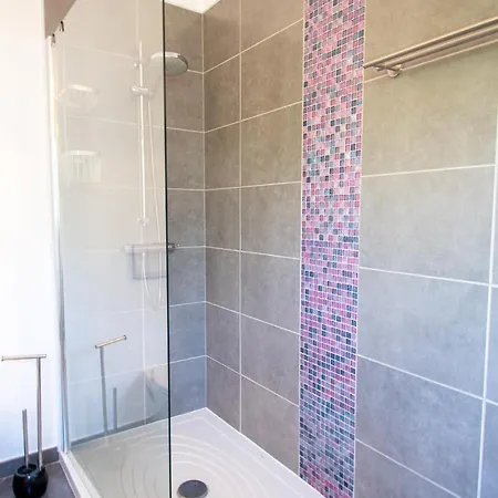 The One Ocean Front - Elegant 3-bedroom * Καρβοέιρο