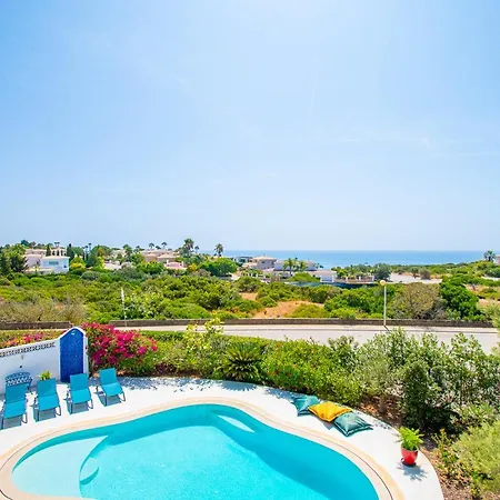 The One Ocean Front - Elegant 3-bedroom Βίλα *